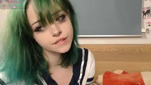 Freechat triplebakaaa on StripChat