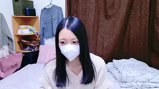 Group tsumugi_h on StripChat