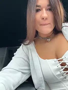 Private UrLillShy on StripChat