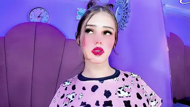 Freechat ValeriaAguilar on StripChat