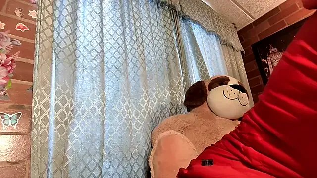 Private ValeriaLacrozee on StripChat