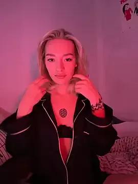 StripChat versediamond is Freechat versediamond — for new nails