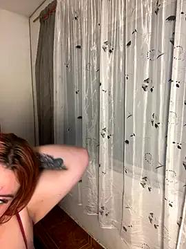 viki_11 on StripChat 