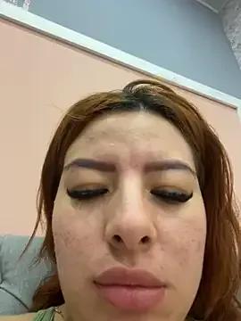 viki_11 on StripChat 