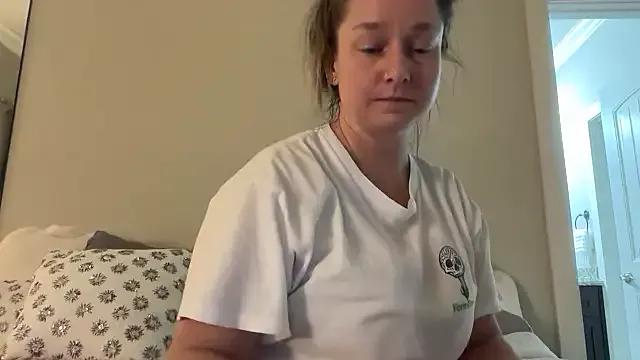 Vivian_MayXxX on StripChat 