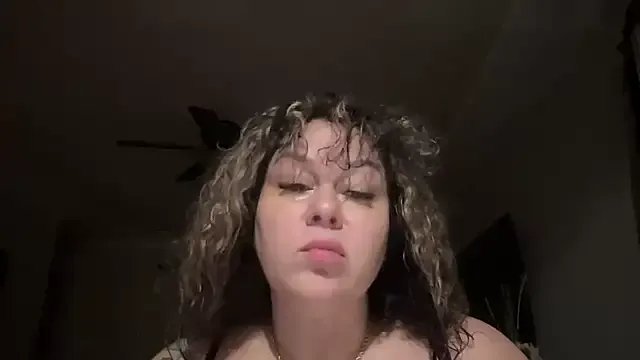 Freechat WorldsGreatestCockRater on StripChat