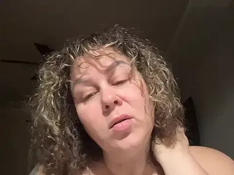 Freechat WorldsGreatestCockRater on StripChat