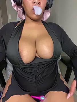 Private YellowHoneyDip on StripChat