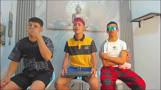 Freechat YOUNG_GUYS1 on StripChat