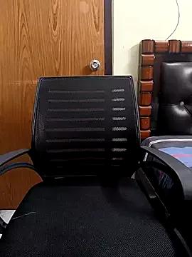 yoursana- on StripChat