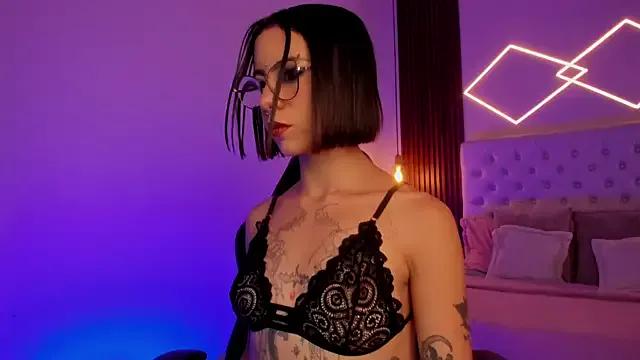 StripChat ZamabyCrucie is Freechat ZamabyCrucie — finger in ass