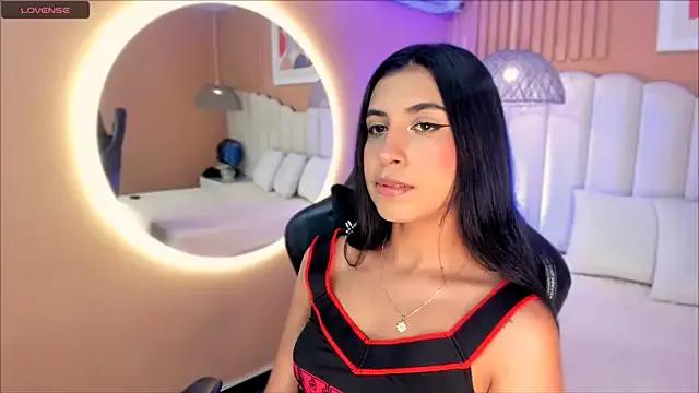 Freechat zia_cooper on StripChat