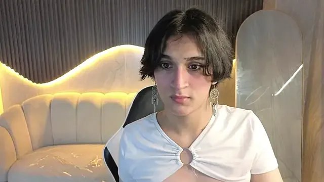 Freechat zoe_tp on StripChat