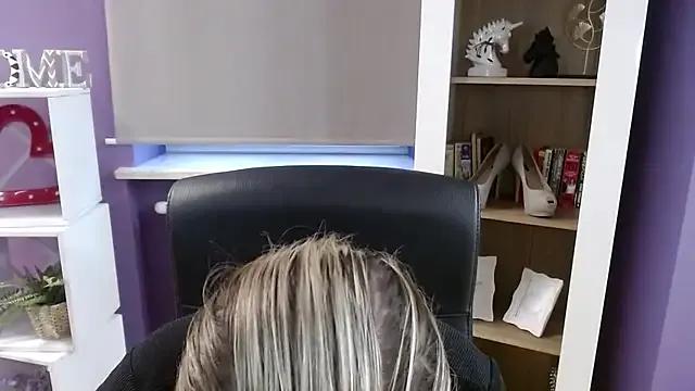 Zoey_Erotic — I'm saving money for college