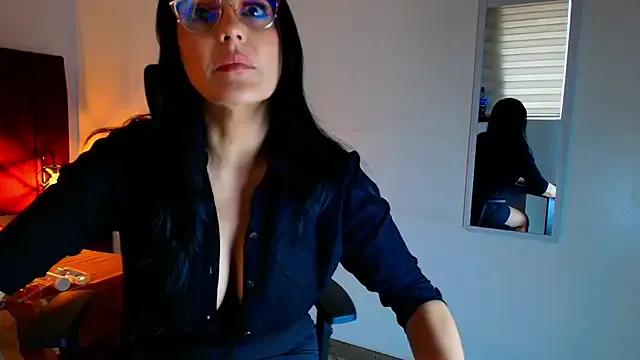 Freechat Zuzana21 on StripChat